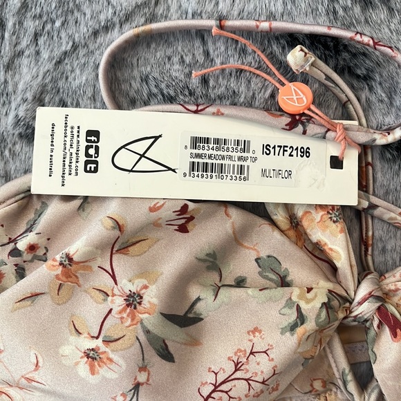 NWT Mink Pink Women's Summer Meadow Tie Front bikini Top Multi Pink Floral - Picture 11 of 11